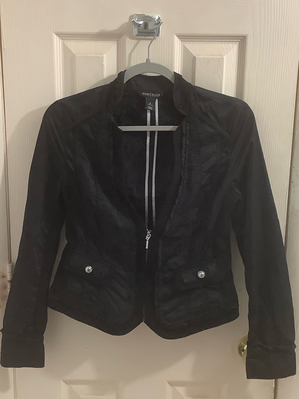White House Black Market Black Women's Bomber Jacket Snap Pockets silver buttons